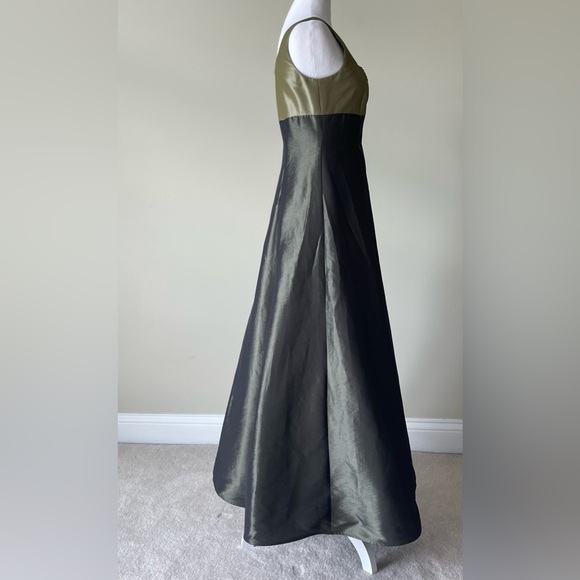 Alex Evenings Taffeta Two Pieces Green Petite Maxi Gown EUC - Picture 2 of 6
